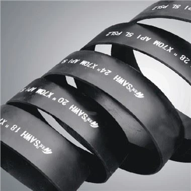 Tubes de peinture noire